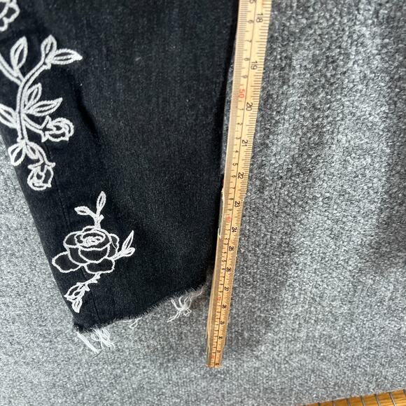 Levis Jeans Womens 25 Black Denim Frayed Hem High Rise Skinny Floral‎ Bohemian - Picture 6 of 15
